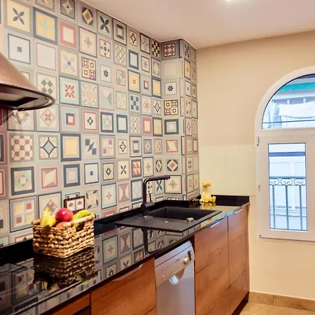 My Apartment, Alicante-center & Appartamento *